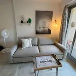 Centre Ville- Grand Balcon-meuble Boconcept Apartament Cavalaire-sur-Mer